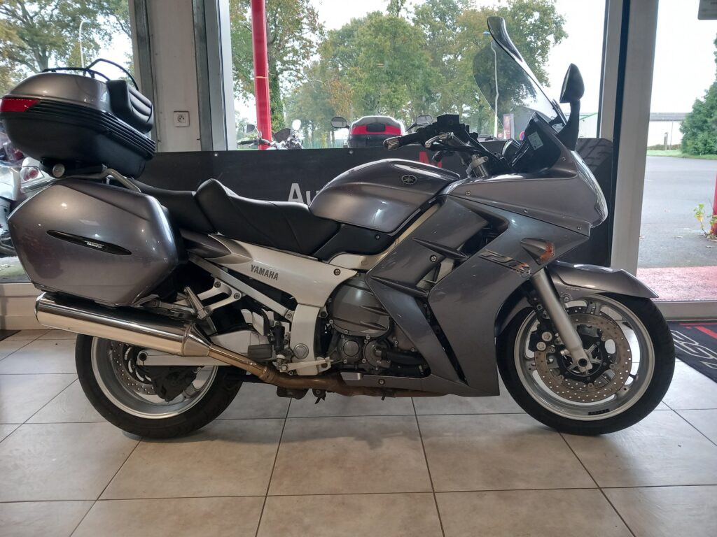 YAMAHA 1300 FJR